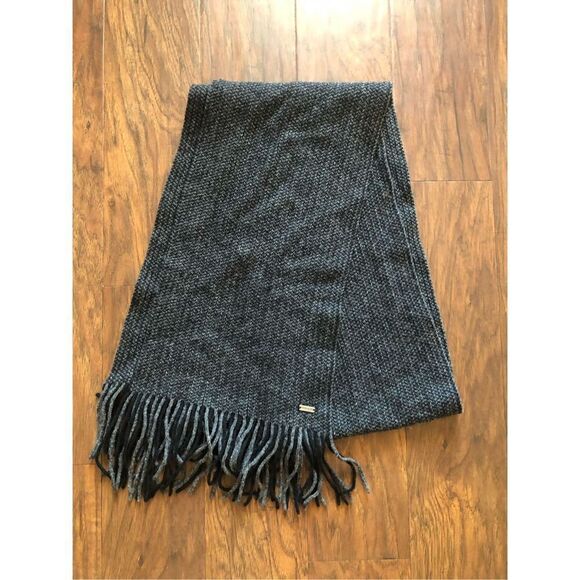 RW&CO  ribbed knitted scarf for men 100% Lambswool - Picture 1 of 8